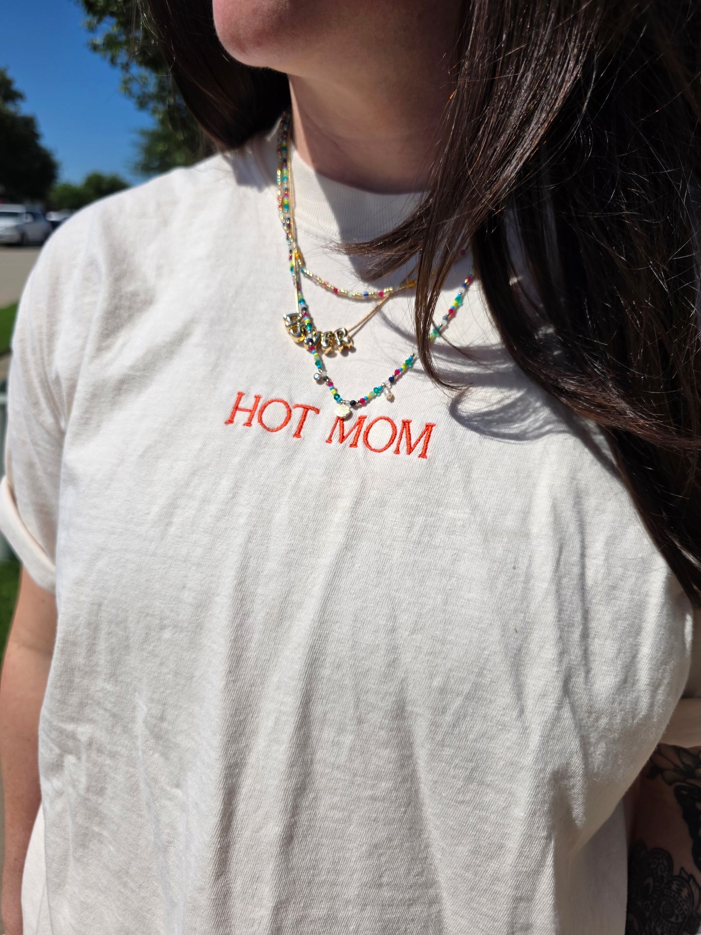 Hot Mom T-Shirt (Coral Logo)
